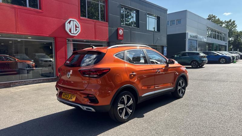 MG ZS Photo cohere-755615657e847bfe5a8e26cde2e1763140000587.jpg