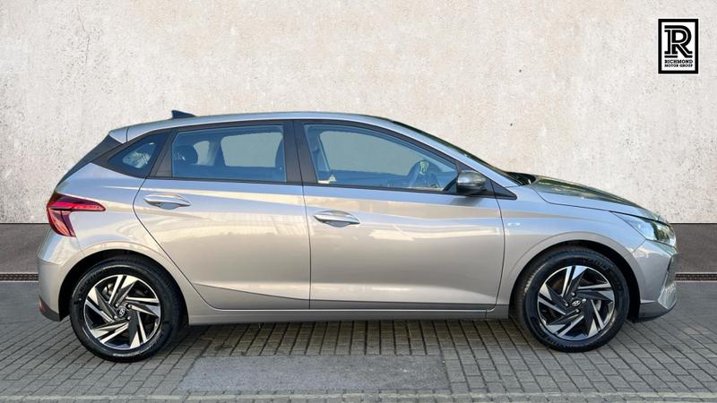 Hyundai i20 Photo cohere-755cec7d672ed375b4f0c25dba9d1f6b2488cc66.jpg
