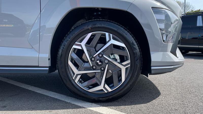 Hyundai KONA Photo cohere-756e6cb9e1bd2fb4625d886be3f02d3ad386f167.jpg