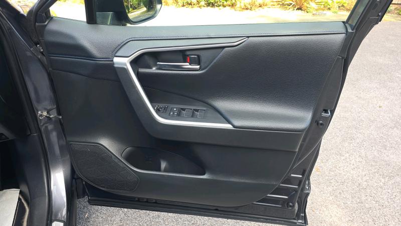 Toyota Rav4 Photo cohere-75ae76cb702b673db66d9449a706c6372e2b16c9.jpg