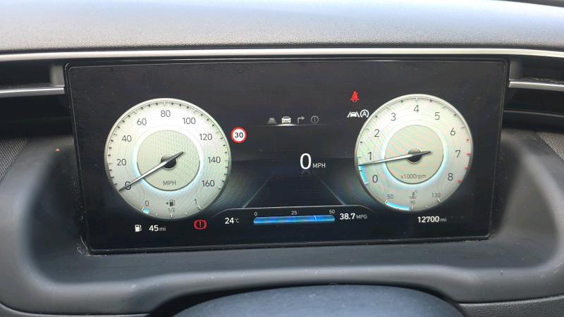 Hyundai TUCSON Photo cohere-75c62f7cd365d5cf0d30964c1c80c69dd00505d8.jpg
