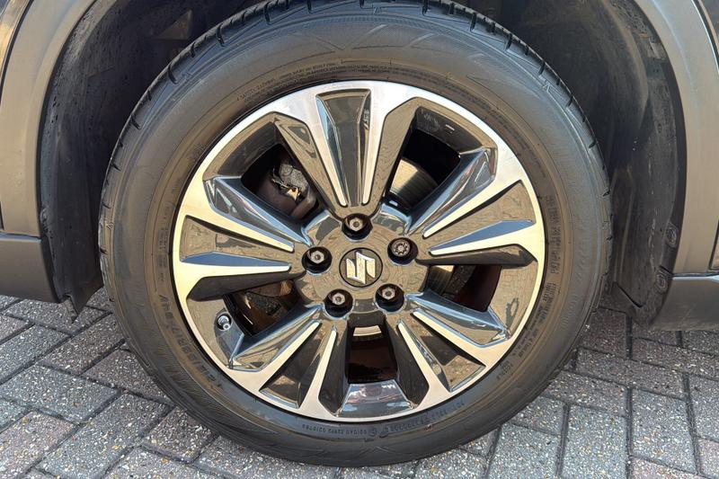 Suzuki Vitara Photo cohere-762316578ccf301ee915c0c6ee2ae1d05f8fd439.jpg