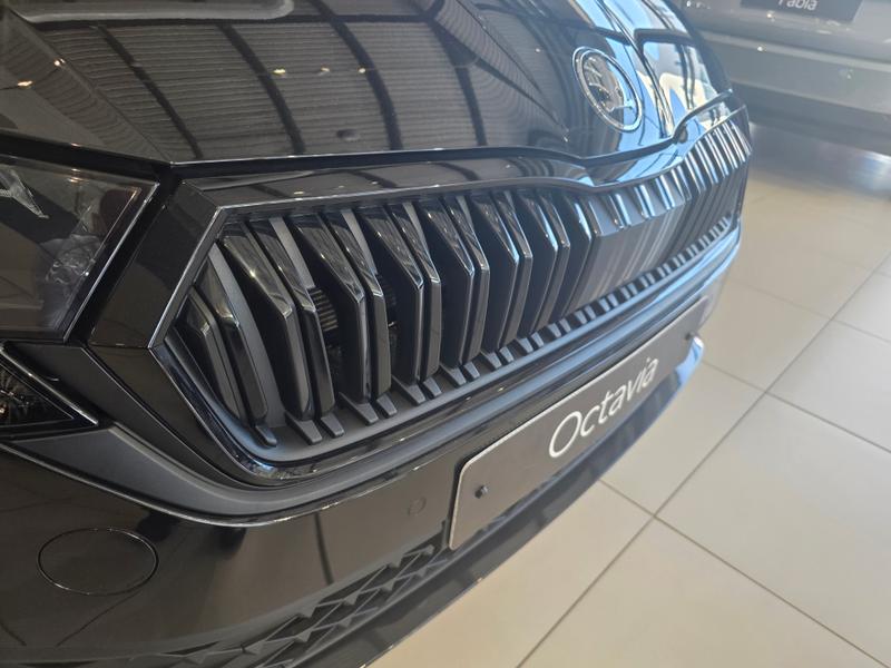 Skoda OCTAVIA Photo cohere-7638187cfbcdefa78f53ff83a0b8673213792aad.jpg