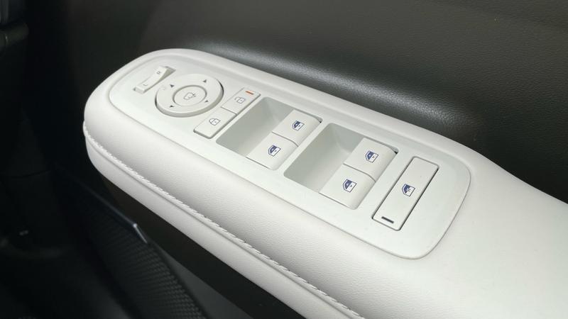 Hyundai Santa Fe Photo cohere-76605990103275a97138dd3de32872c802fad6bc.jpg