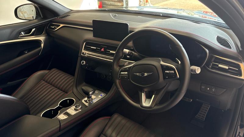 Genesis G70 Photo cohere-76c5809365c7a498d4192f2a43fdaad4976cccbd.jpg