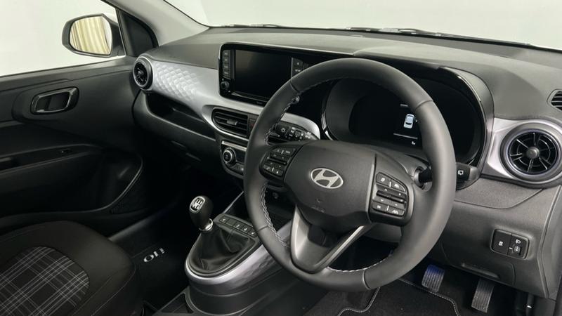Hyundai i10 Photo cohere-774434c6882216ce6a8c2aa330adbf35e0781cf6.jpg