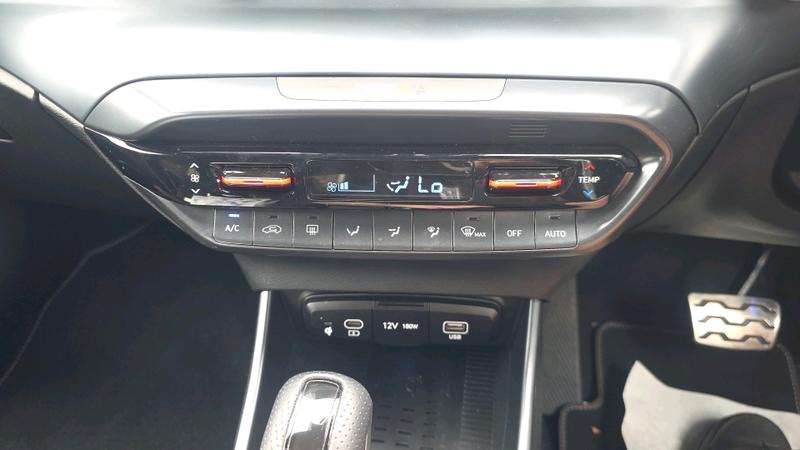 Hyundai i20 Photo cohere-77e041c3d6571273851ca04dd4b397a651e8e0b9.jpg