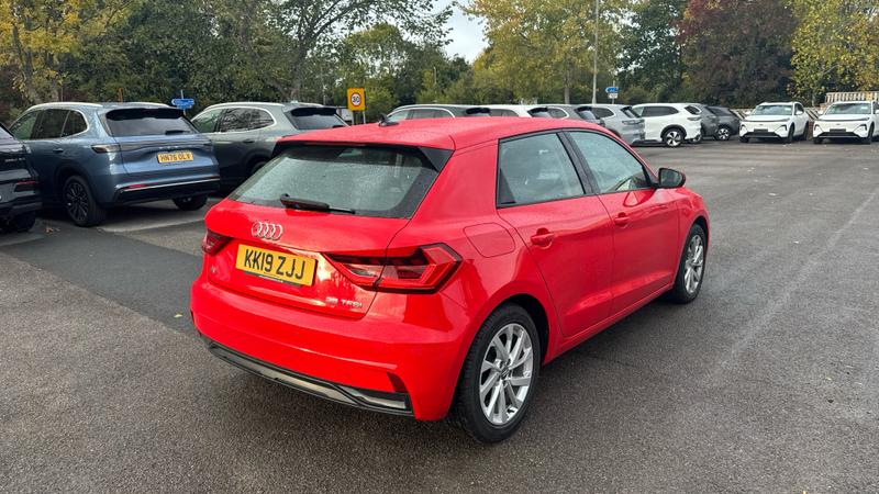 Audi A1 Photo cohere-788d0ee68e9b7fa881a2d0917188fb5a9d9c4dee.jpg