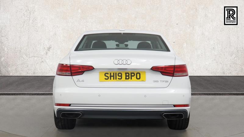 Audi A4 Photo cohere-78b42ac6ffbde9659d898df16558b8025b9d5581.jpg