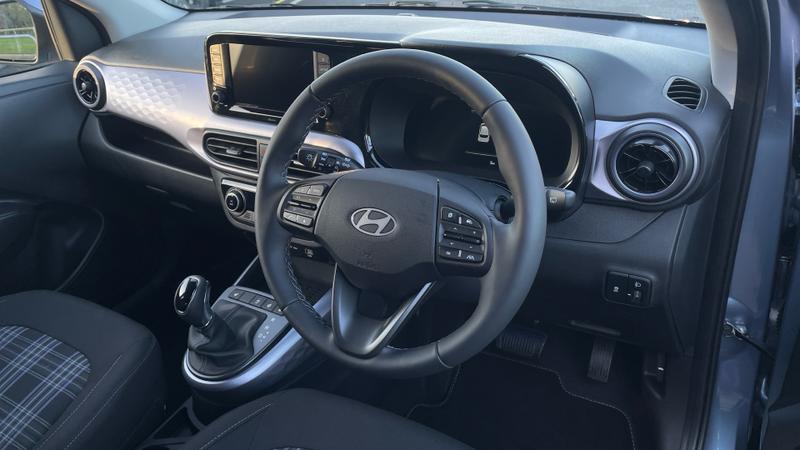 Hyundai i10 Photo cohere-78da1dfee9808298414431db585c8f28f00e84b2.jpg