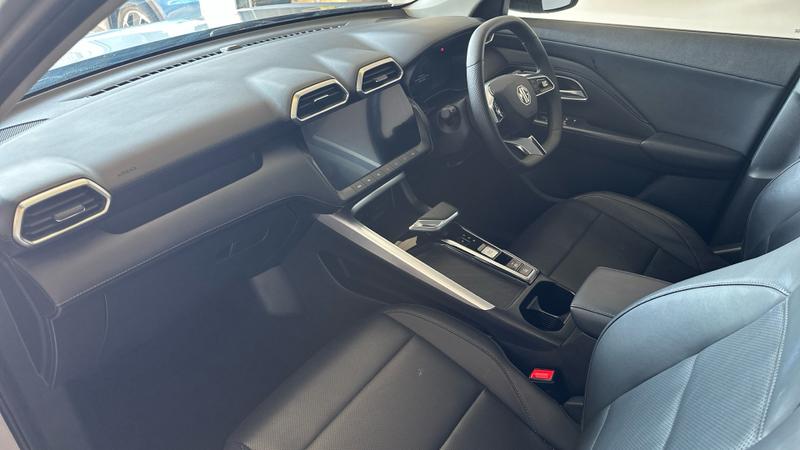 MG ZS Hybrid+ Photo cohere-79a8028e51756150691b6ccb0ecac6cae8b5fbf4.jpg