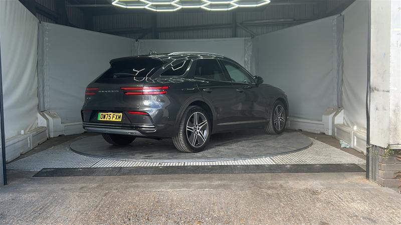 Genesis Electrified GV70 Photo cohere-79d4fcb20992fb369481a236b1aef3c289fc1479.jpg