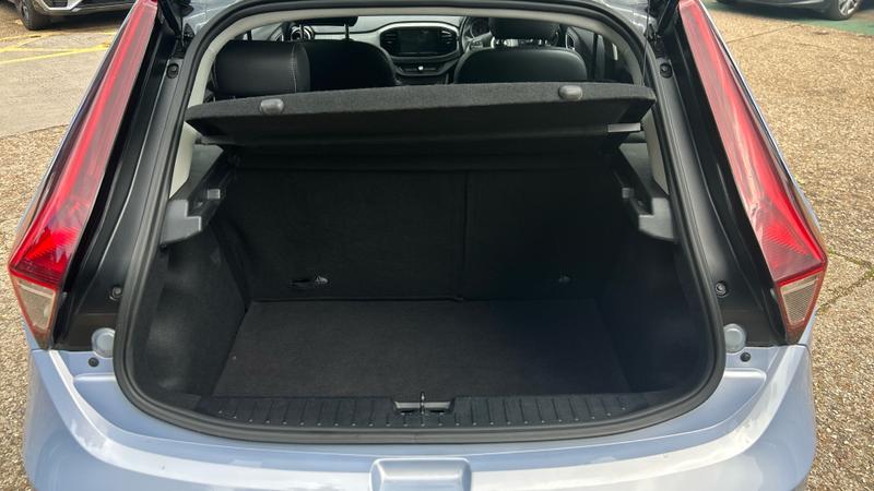 MG MG3 Photo cohere-79f9dde4cf75f816e4b33a2832b634d963edfaf1.jpg