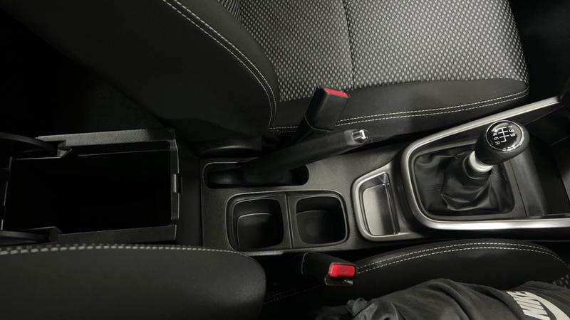 Suzuki VITARA Photo cohere-79fe0409d4366514cd9c18d5086b590b824d6661.jpg