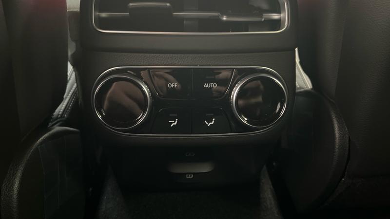 Genesis GV70 Photo cohere-7a3d4e3b58d3829e0091334dd424a10fe0700d00.jpg
