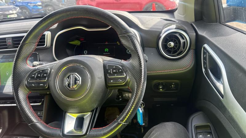 MG ZS Photo cohere-7a6f9bbb37a617ed3e64e677fbe06af3a8befd16.jpg