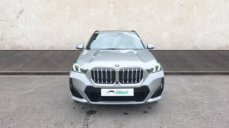 BMW X1 Photo cohere-7a96cd31df312adb899636ca224a0a7d3c6f1601.jpg