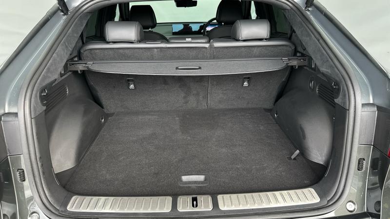 Genesis GV60 Photo cohere-7abc2806ef5cc0646f3426f239222e921ff12bd2.jpg