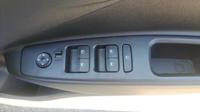 Hyundai i10 Photo cohere-7b39708cd1a76d936a0daee6a38403c43fdf9b2d.jpg