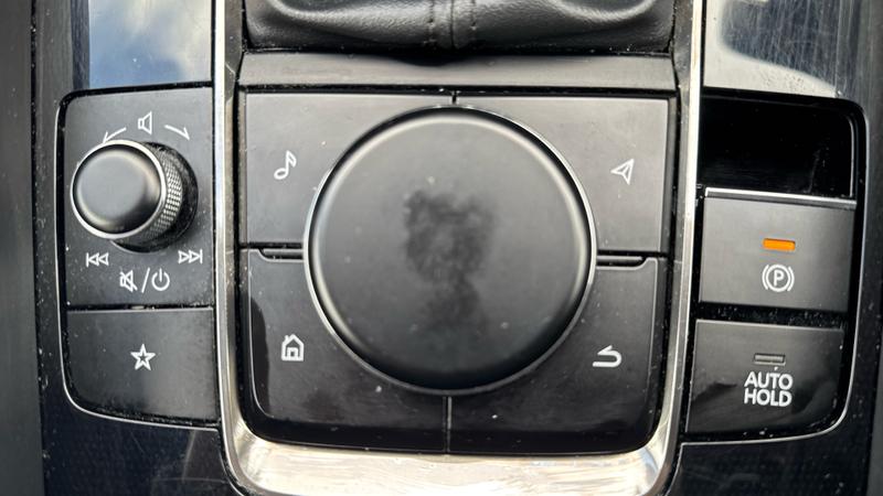 Mazda Mazda3 Photo cohere-7b44ac27c37b4c96d42e3871347d21eb62dac23b.jpg