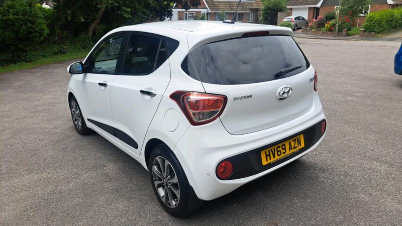 Hyundai i10 Photo cohere-7bd8aca8a4fa6553ca91b14f279caa7917202c8e.jpg