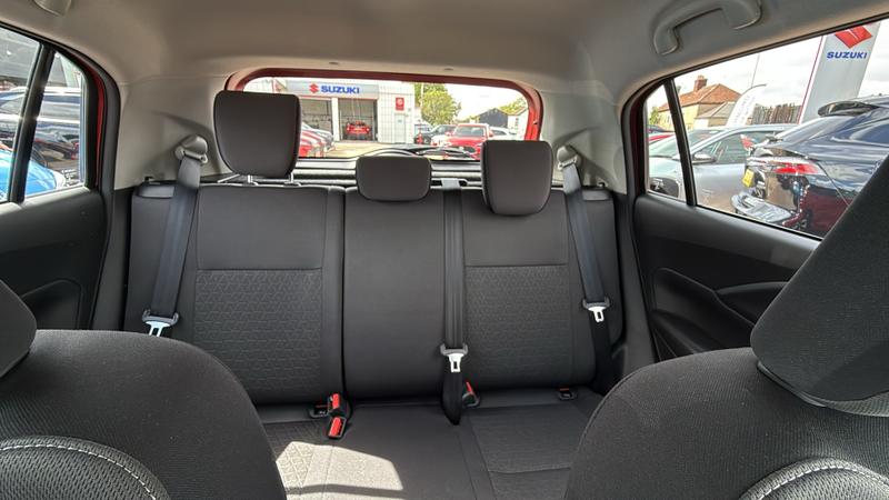 Suzuki SWIFT Photo cohere-7c14a4831d77b6f22c0eaee660f4a95a7ee69c89.jpg