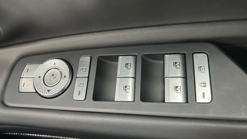 Genesis GV80 Photo cohere-7c339a21435e0d5f0bdc1126bdd06bc56b275de5.jpg