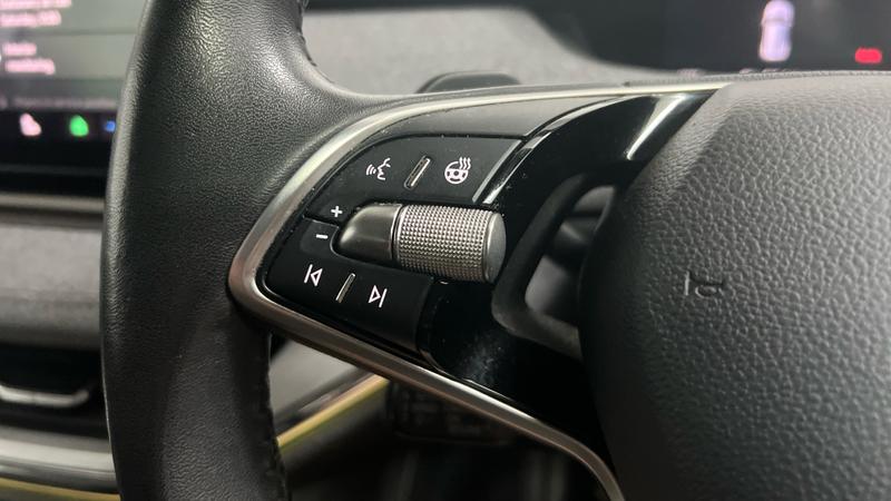 Skoda ENYAQ Photo cohere-7c5dd0ae6dbea0fa38d4bf049f3b0859d7c253a3.jpg