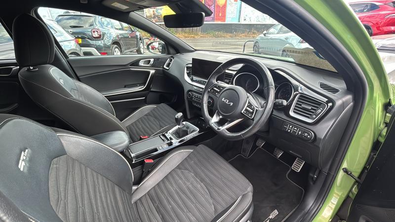 Kia XCeed Photo cohere-7c78b921a629678cb6ad28eb6a96b62a197c1941.jpg
