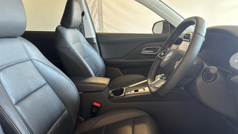 MG ZS Hybrid+ Photo cohere-7cda5756482d1f962d434909df85ed23a2c95dd4.jpg