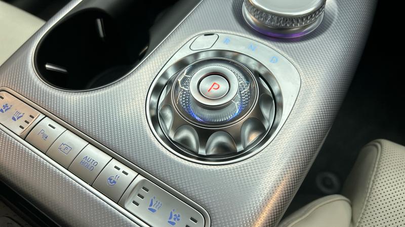 Genesis GV60 Photo cohere-7cfa11b135c94a7a2f44fcb2dd8fdad7e4fb1e44.jpg
