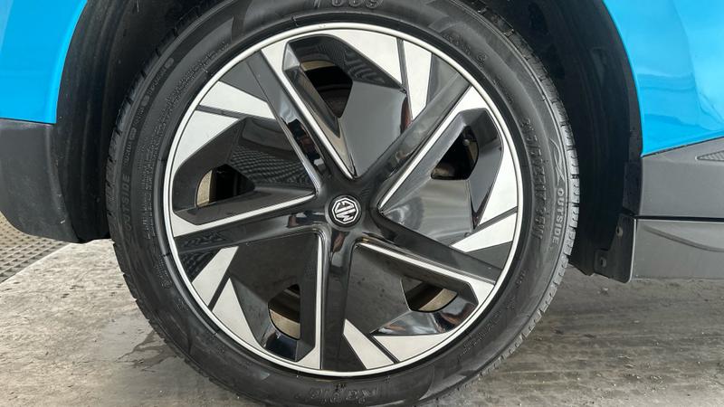 MG MG4 EV Photo cohere-7d54417728ad2d88ad16f9130ff6ef009aff309e.jpg