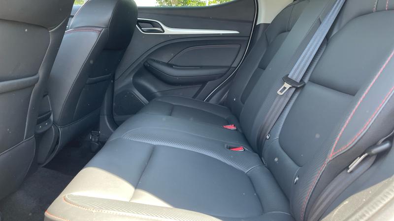 MG ZS Photo cohere-7d55ffa5e73b9b9c44328e1cb732ee4208f61812.jpg