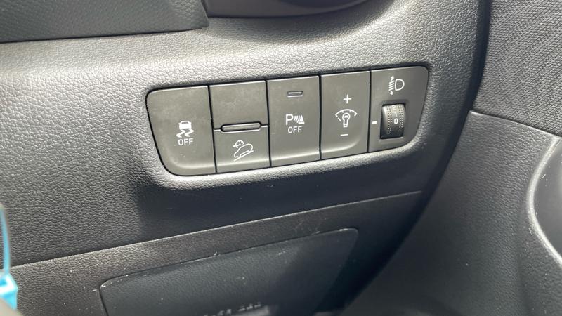 Hyundai KONA Photo cohere-7d6584e2d5333e7a2de06c3fb37084fc8a24a05c.jpg