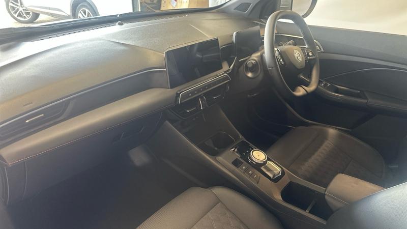 MG MG3 Hybrid+ Photo cohere-7df25c4f9d17a0be8542f69f2df94dd4ad090ebf.jpg