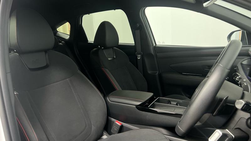 Hyundai TUCSON Photo cohere-7e491101583e26e050974a6cee4f5cc9cd1f367e.jpg