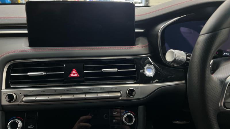 Genesis G70 Photo cohere-7e703e26da01337f07193930bacfbdf1af3b8624.jpg