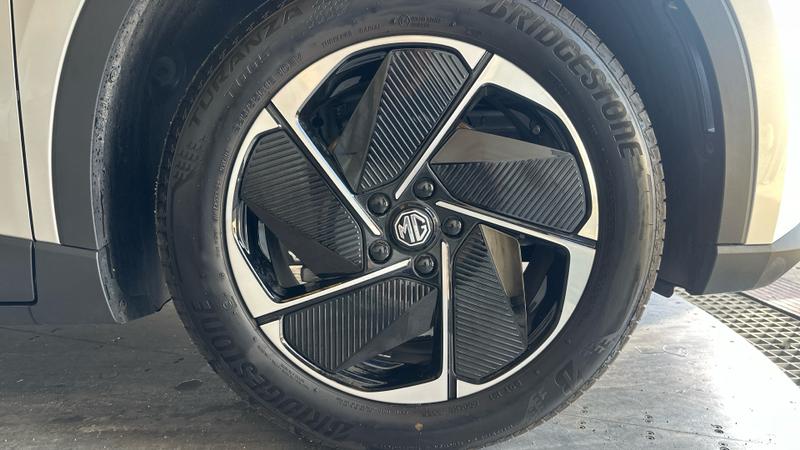 MG MGS5 EV Photo cohere-7ea3136c855c6ded204c4beb2283c0eba5345dd5.jpg