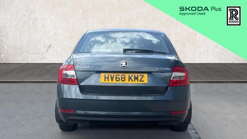 Skoda OCTAVIA Photo cohere-7eef628863e0e2dacc96bd54ac53709f0deaa84b.jpg