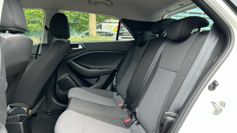 Hyundai i20 Photo cohere-7f3b1b42a2fd6d54d33a9e95034472725f4e5e79.jpg