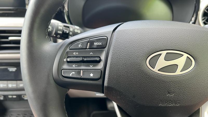 Hyundai i10 Photo cohere-7fbb797f984afe7c27f6f102d5598511df501977.jpg