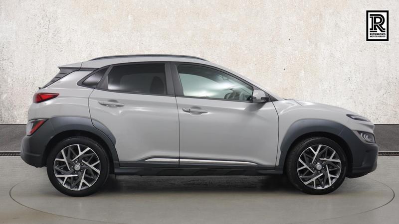 Hyundai KONA Photo cohere-80077419bff4458c344911f9674a351f8b087299.jpg