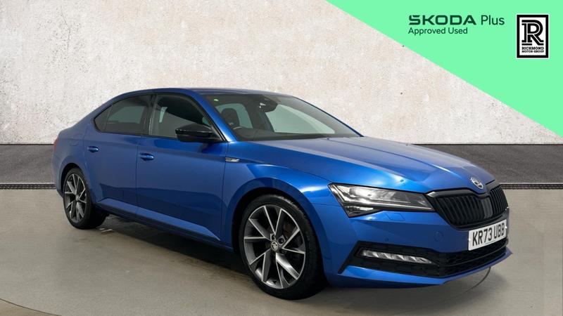 Skoda SUPERB Photo cohere-803fc29c32f8af4001953b5d83f1f8af068f3509.jpg
