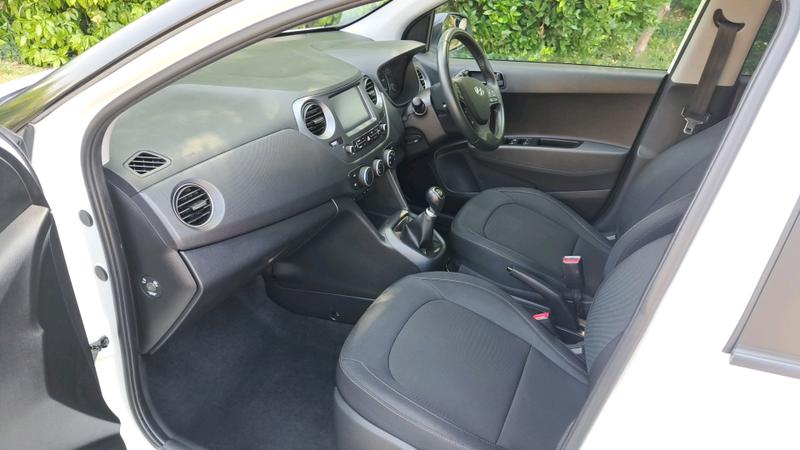 Hyundai i10 Photo cohere-8061ed6ef7031316dcf0e80ebc8ab9e3130d542c.jpg