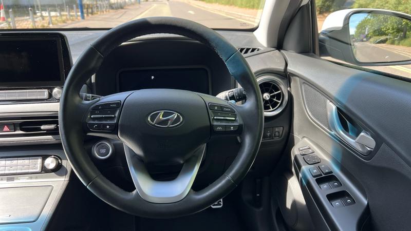 Hyundai KONA Photo cohere-80b4f7e23c12dbb99dadc9adb5b7a5267c8e3128.jpg