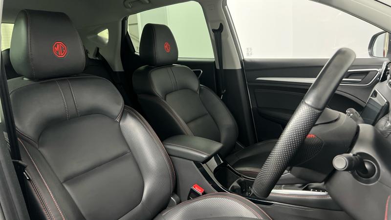 MG ZS Photo cohere-81051b770b364c8981d68b696b7d27e6b3f53986.jpg