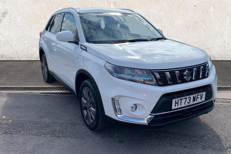 Suzuki Vitara Photo cohere-811061aa70fd23db3cb0e02f6326af54e7b118bd.jpg