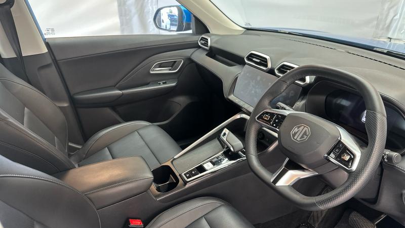 MG ZS Hybrid+ Photo cohere-8115c0a6d81e7fae2388290da5d2573ae6ba6488.jpg