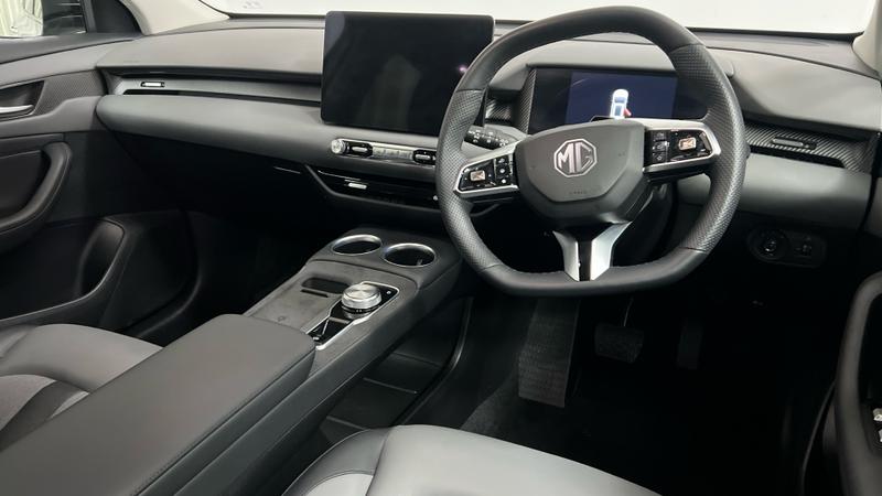 MG MGS5 EV Photo cohere-815e0695cb0305493d16642b4a02a8bfa2b9ce82.jpg