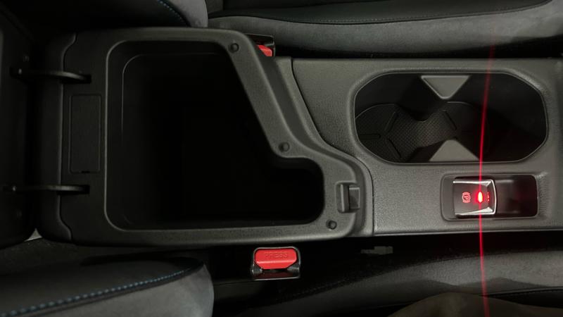 Nissan LEAF Photo cohere-816f719ca5e62700381fdaf092c37942f8e60e65.jpg